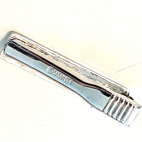 Vintage Sarah Coventry Gents Tie Bar Clip - Picture 2 of 7